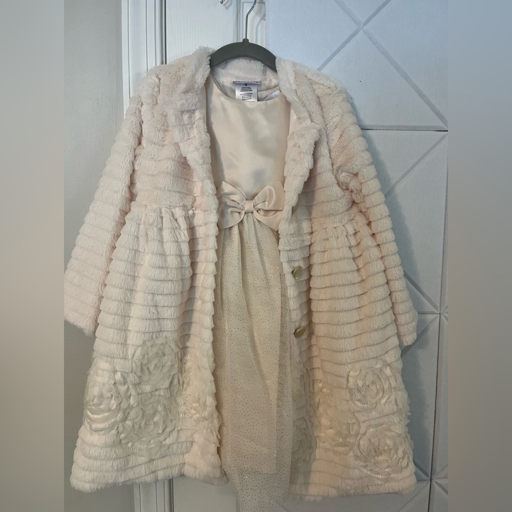 Little girl holiday dress